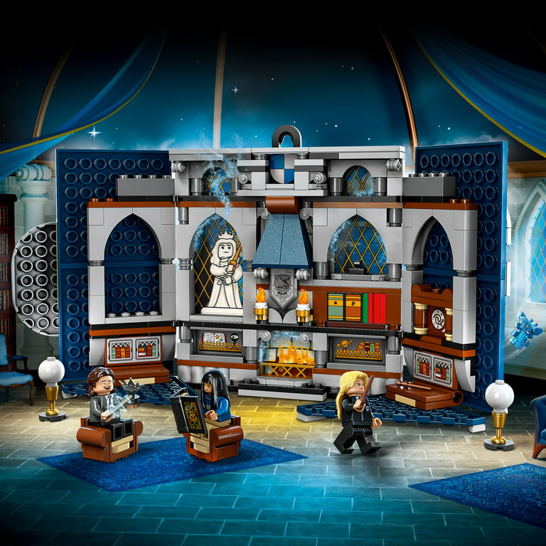 LEGO Harry Potter Ravenclaw House or Room Toys, - Banner Travel 76411 Display, Collectible Toy Gift - Hogwarts Common Castle Luna Set Wall Kids and for Minifigure Great Wands, and Lovegood Girls Boys