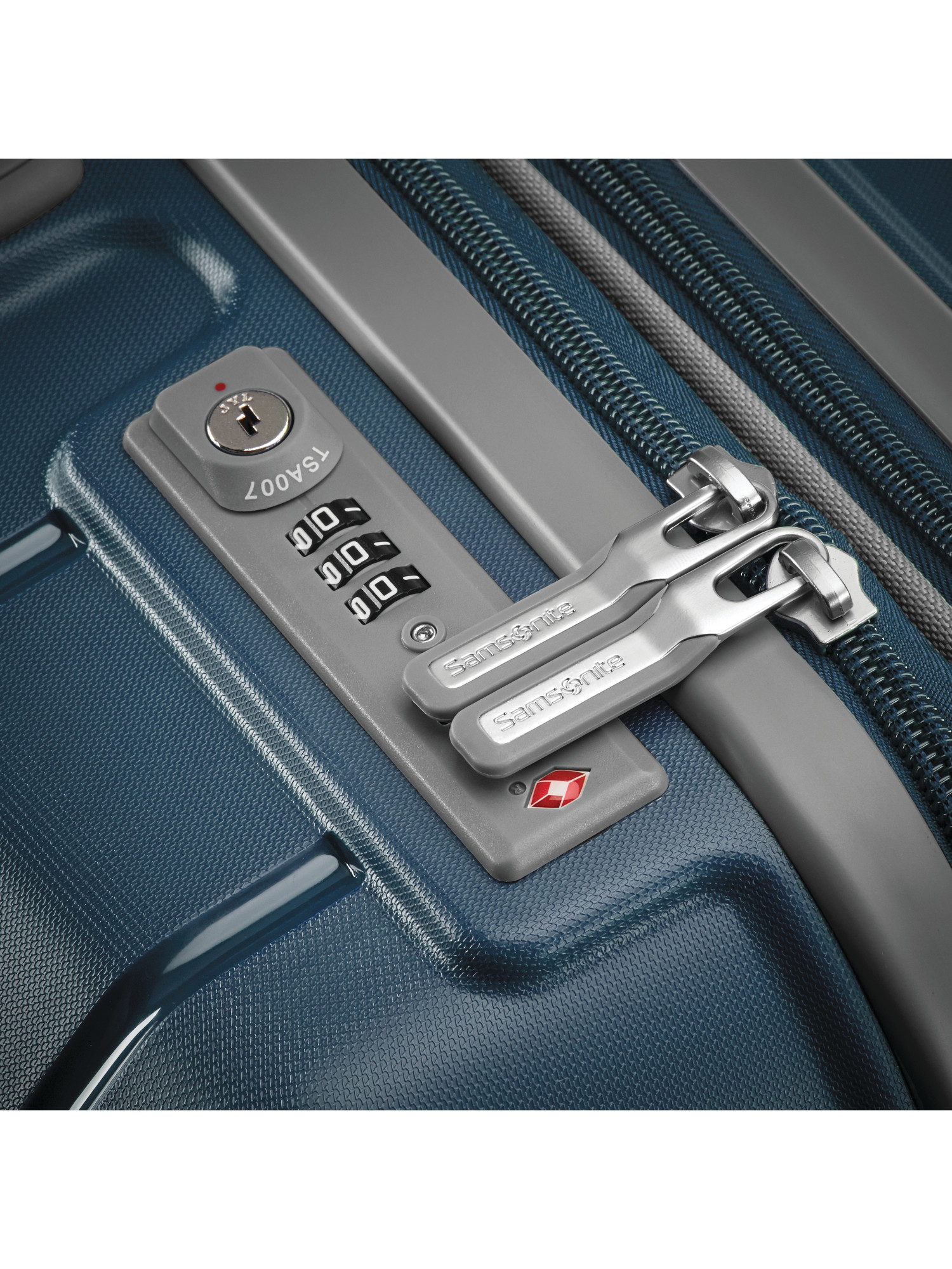 Samsonite Freeform Spinner 24 - Navy