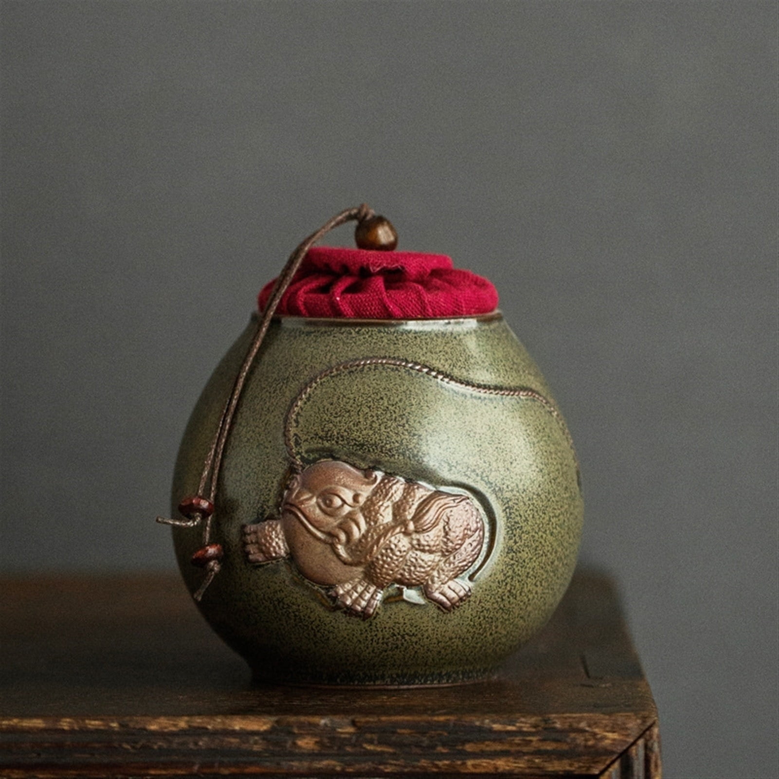 Models Embossed Creative Porcelain Jars Animal Ashes Dogs Cats Birds Cremation Souvenirs Anti Corrosion Urns Pet