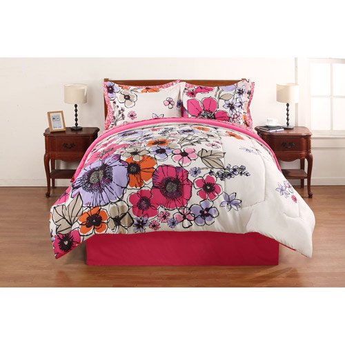 Hometrends Watercolor Floral Bed in a Bag Bedding Set