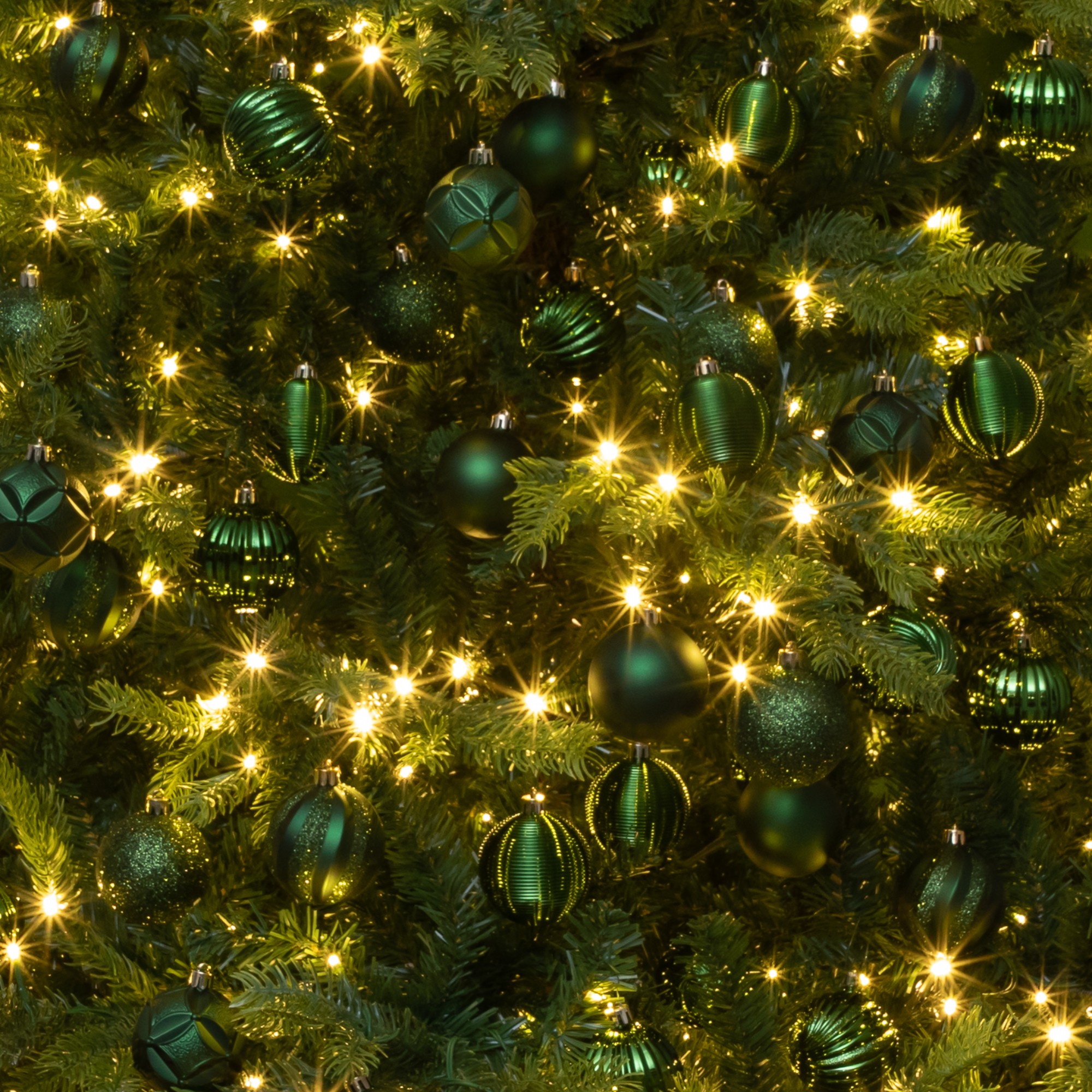 48-pc Green Ball Shatterproof Christmas Ornaments