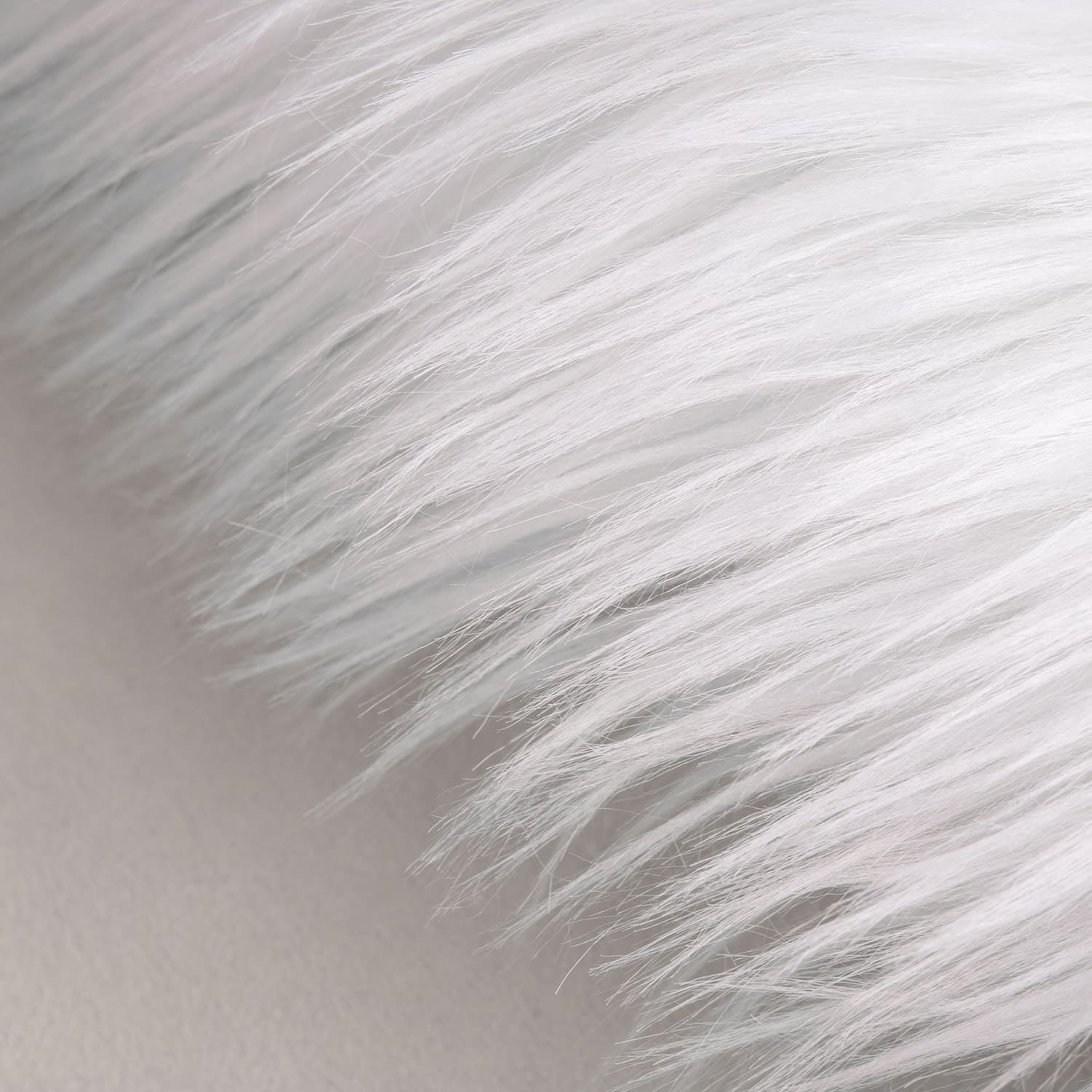 Phantoscope Deluxe Soft Faux Sheepskin Fur Series Decorative Indoor Area Rug 3 x 3 Feet Round, White, 1 Pack