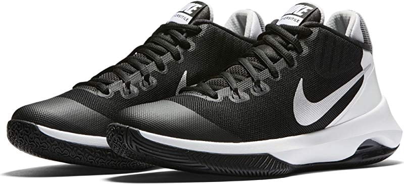 Nike Women's Air Versatile Basketball Shoe, Black/White, 5.5 B(M) US ...