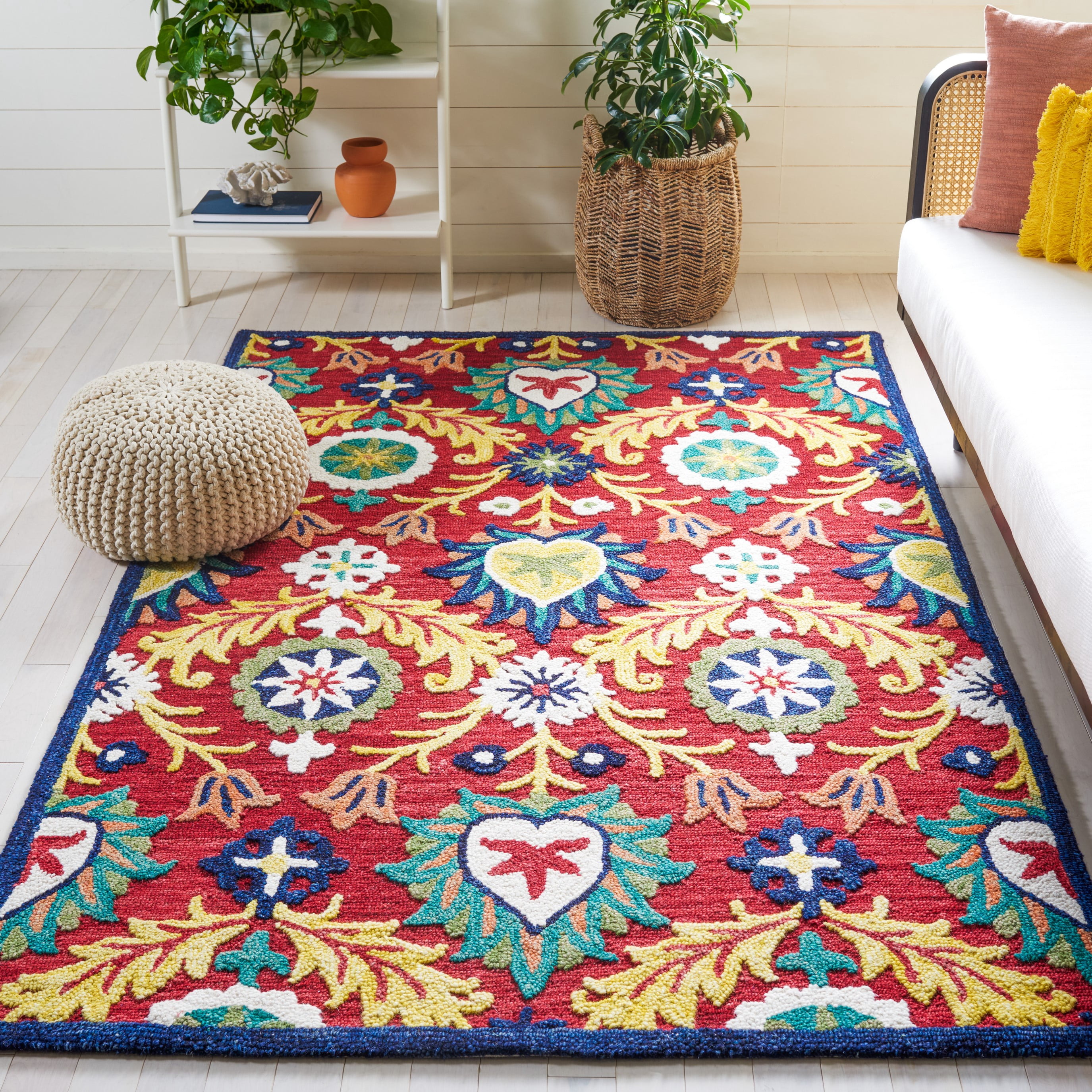 SAFAVIEH Blossom Cantor Floral Area Rug, Red/Yellow, 5' x 8'