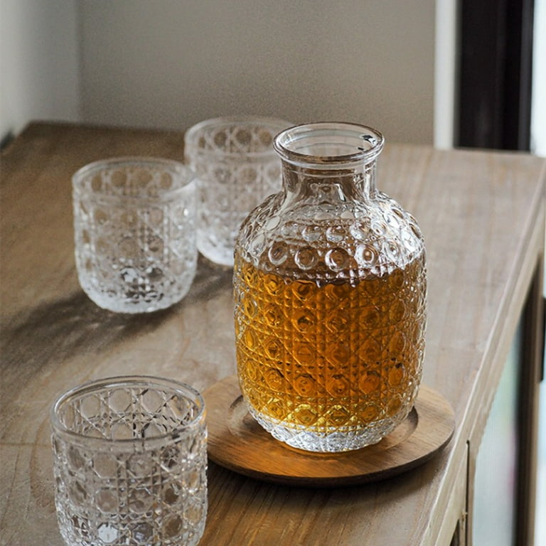 1 Liter Glass Carafe - Drink Pitcher & Elegant Wine Carafe Decanter - Carafe  Set of 6 - Mimosa