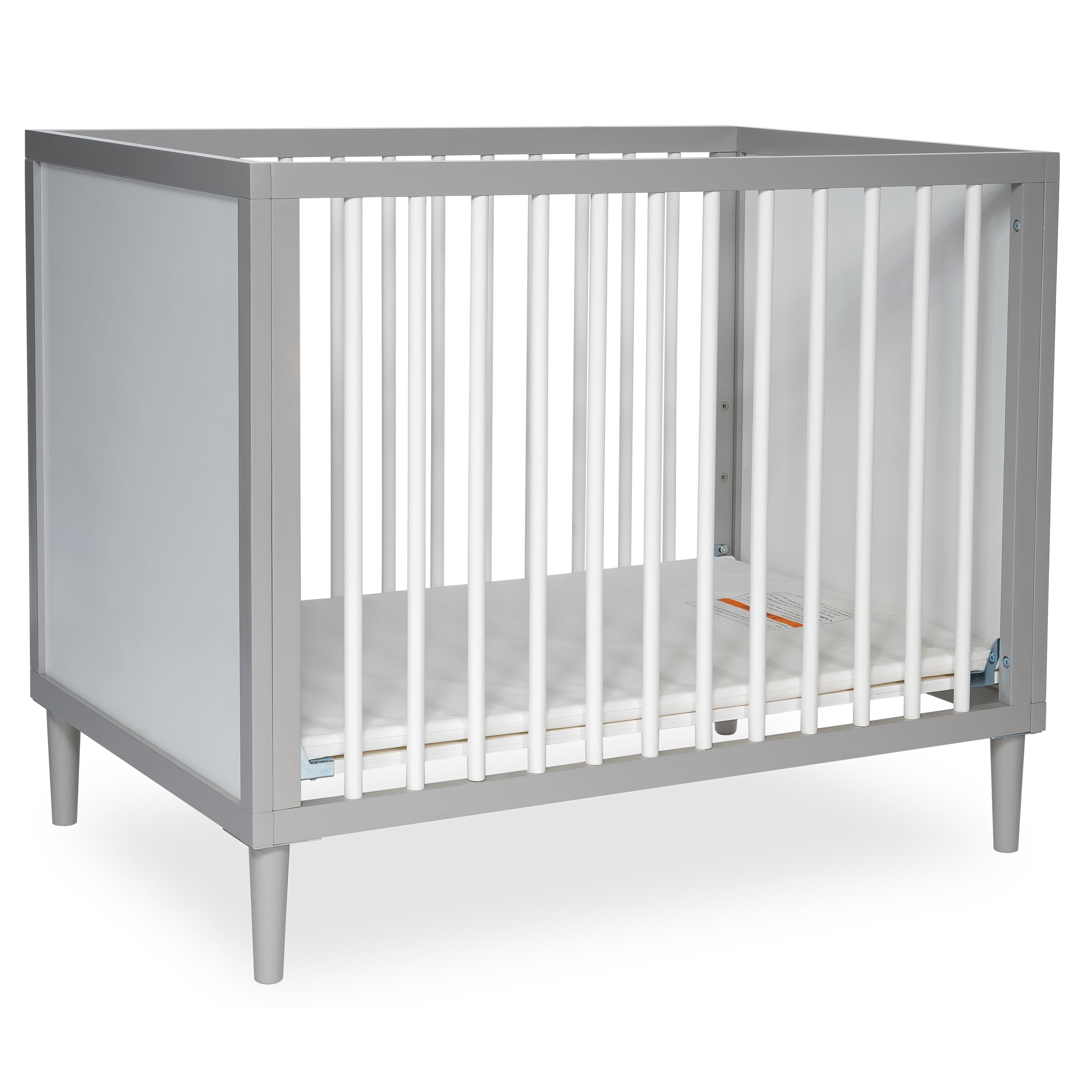 Century Meets Modern I Portable Crib Dream On Me Lucas Mini Modern Crib with Rounded Spindles I Convertible Crib I Mid 