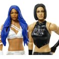 thumbnail image 2 of Figuras de acción Mattel WWE Sasha Banks vs Bayley de 15 cm, paquete de 2, 2 of 6