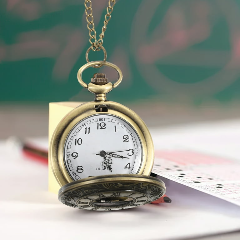 Watches for Men Vintage Watches Digital Pocket Watch Retro Flip Cover Decorate Zinc Alloy Men and Women