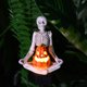 thumbnail image 5 of Luces Solares para Al Aire Libre Halloween Con Estaca Calabaza Y Calavera Yoga Solar, 5 of 9