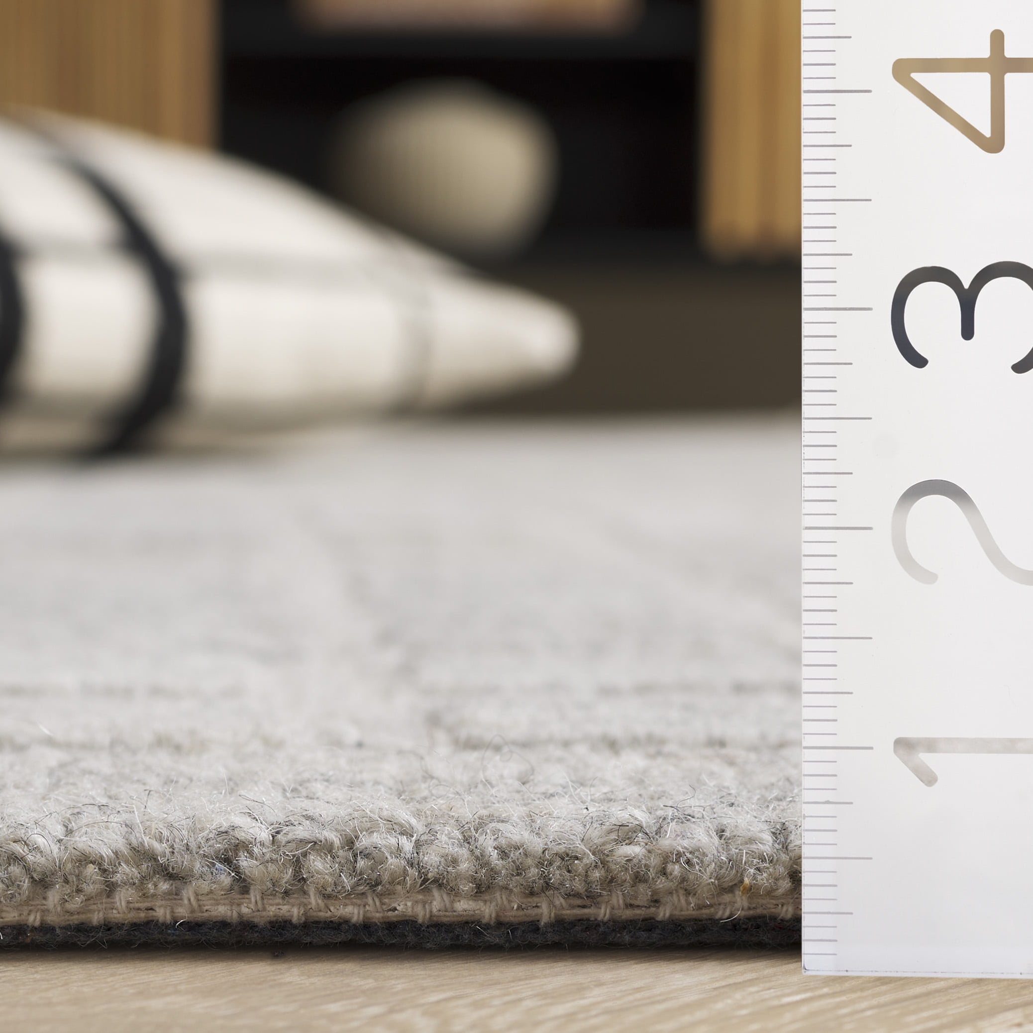 SAFAVIEH Ebony Risto Geometric Runner Rug, Gray, 2'3" x 8'