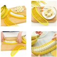 thumbnail image 4 of Cortador de plátano, herramienta práctica de cocina, cortador de plástico para ensaladas y frutas (2 piezas), 4 of 4