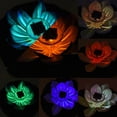 thumbnail image 1 of Lámpara de flor de loto flotante con luz LED que cambia de color y funciona con energía solar, resistente al agua y con rendimiento, 1 of 12
