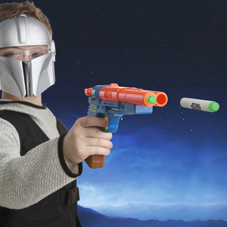 Star Wars The Mandalorian Mask & Blaster Set, NERF GlowStrike