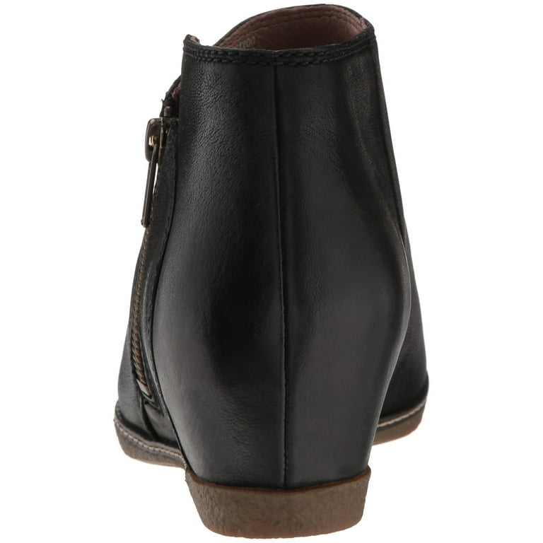 Dansko leanna bootie top