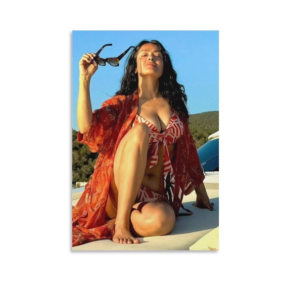 Salma Hayek Hot Girl Sexy Poster (41) Picture Print Canvas Poster Wall Paint Art Posters Decor Modern Home Artworks Gift 24x36inch(60x90cm)