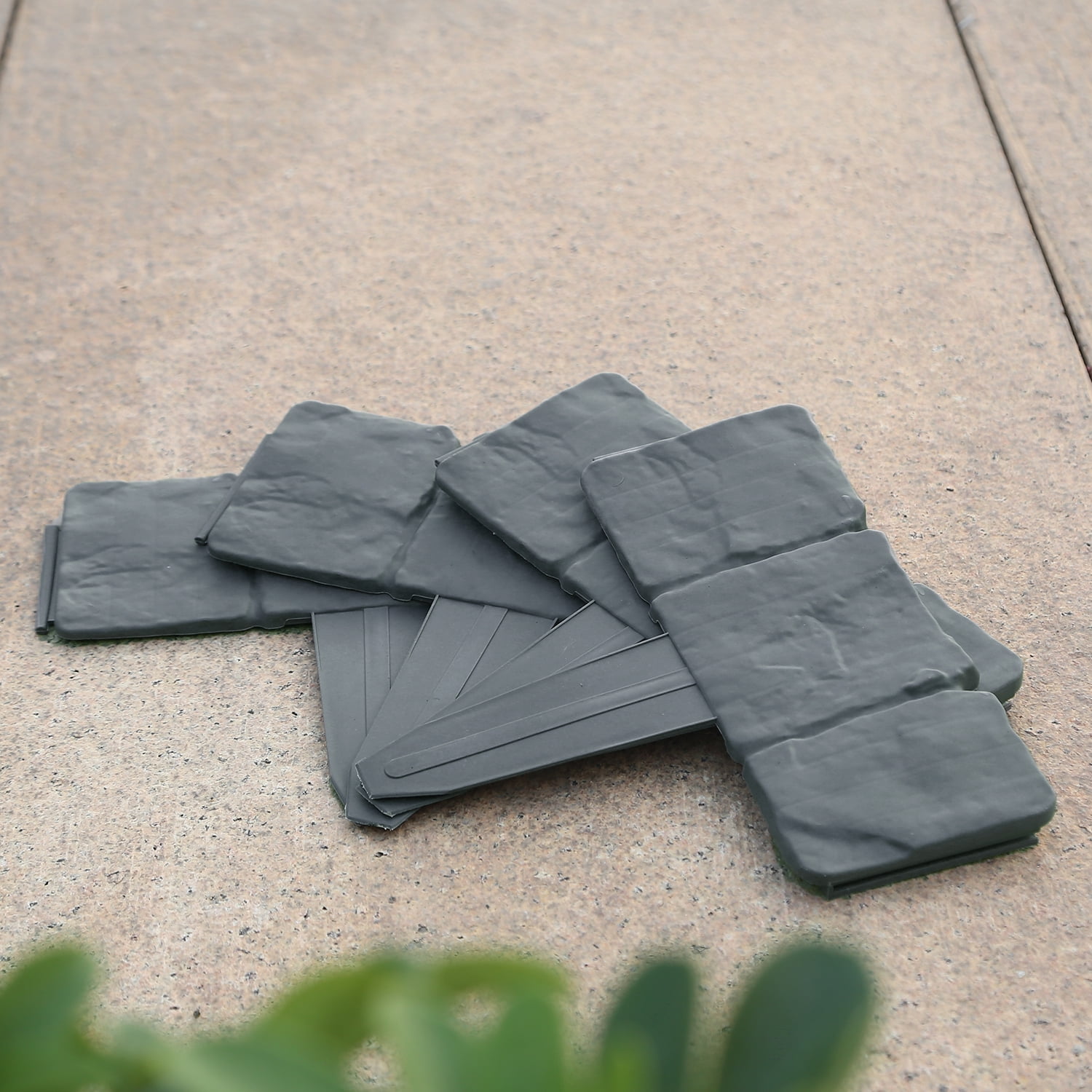 20Pcs Garden Stone Effect Edging Border ,Plastic Flower Bed Lawn Fencing DIY Decor Green