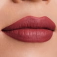 thumbnail image 4 of Lápiz labial Estée Lauder Pure Color, mate de larga duración, 3,5 ml, 669, 4 of 7