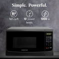 thumbnail image 2 of Farberware FM11BKA Horno microondas compacto para encimera 1.1 Cu. Pie. 1100 vatios con iluminación LED, bloqueo para niños, interior gris fácil de limpiar, negro, 2 of 5