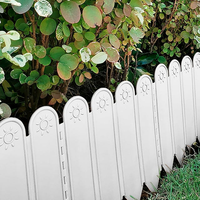 Decorative Plastic Garden Fence for Vegetable Beds Flower Borders and Courtyard Landscaping