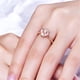 thumbnail image 5 of Anillos de joyería de corazón Anillos de bodas de cristal de moda para mujeres - Talla 7 (oro rosa), 5 of 5