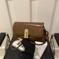 thumbnail image 3 of Bolso pequeño para mujer, otoño e invierno, retro, versátil, nuevo estilo 2025, bandolera de hombro de moda, bolso cuadrado pequeño para mujer, 3 of 5