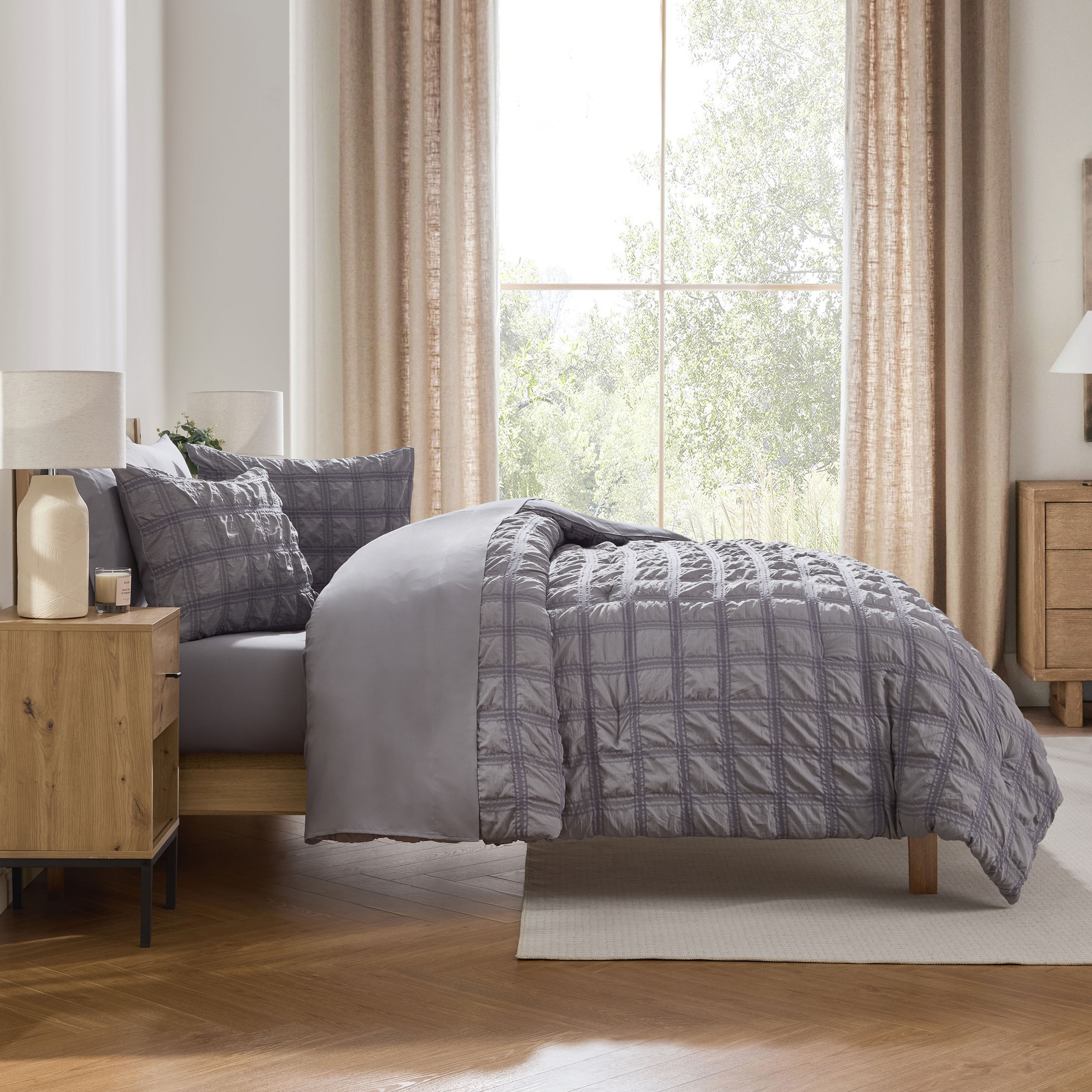LammaLoe King Size Comforter Sets, 7 Piece Seersucker Bed in a Bag, Bedding Comforter Set with Sheets, Modern Bed Set, Gray