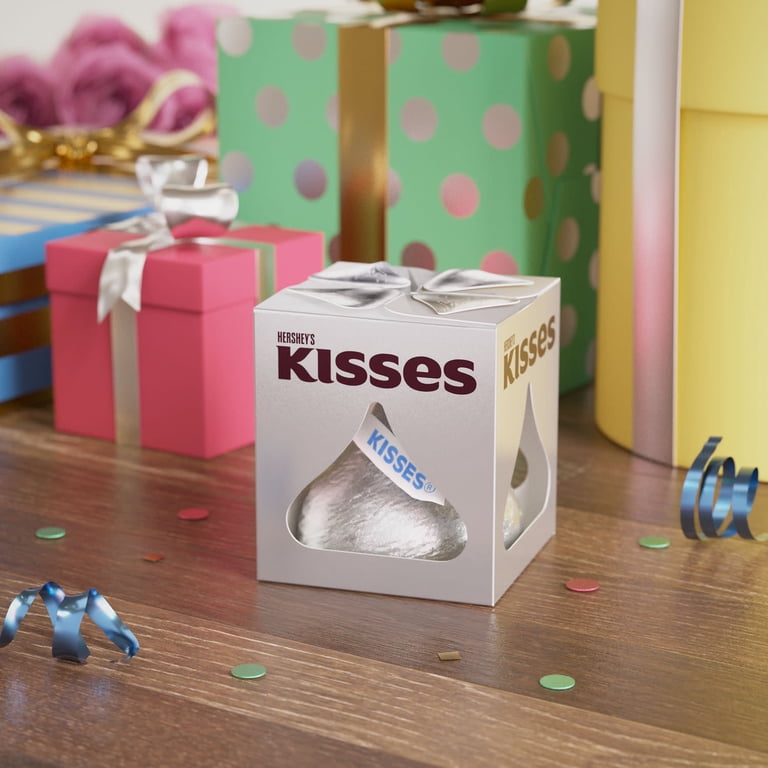 Hershey's Kisses Solid Milk Chocolate Candy, Gift Box, 7 oz