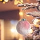 thumbnail image 5 of Bola de adorno de Navidad de terciopelo de 3.15 pulgadas | Decoración navideña de flocado suave | Surtido de colores ricos | Duradero, fácil de colgar | Árbol, Guirnalda, Decoración de Fiesta, 5 of 6