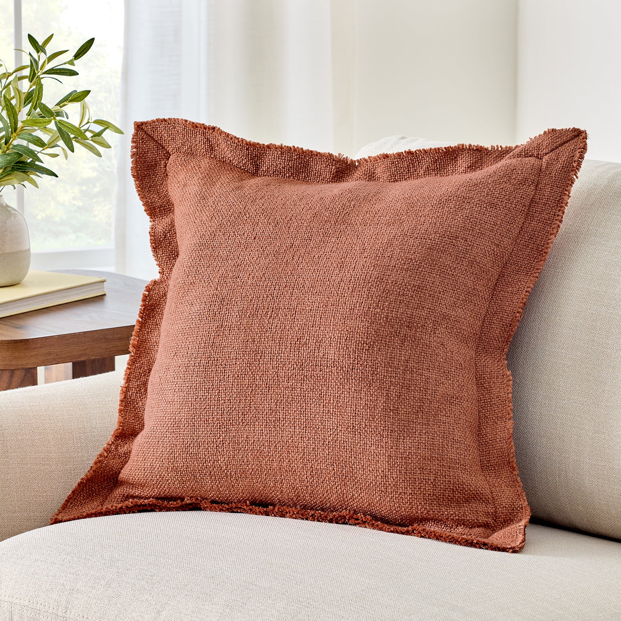 Luxe Flange Pillow