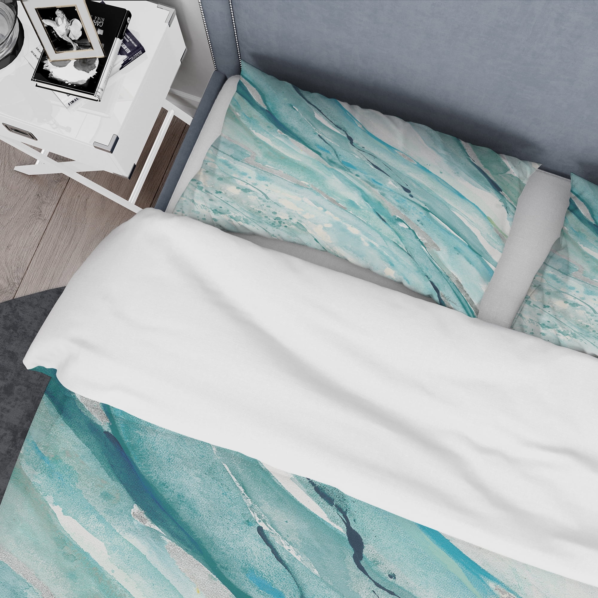 Designart 'Silver Springs I Blue Green' Farmhouse Duvet Cover Set