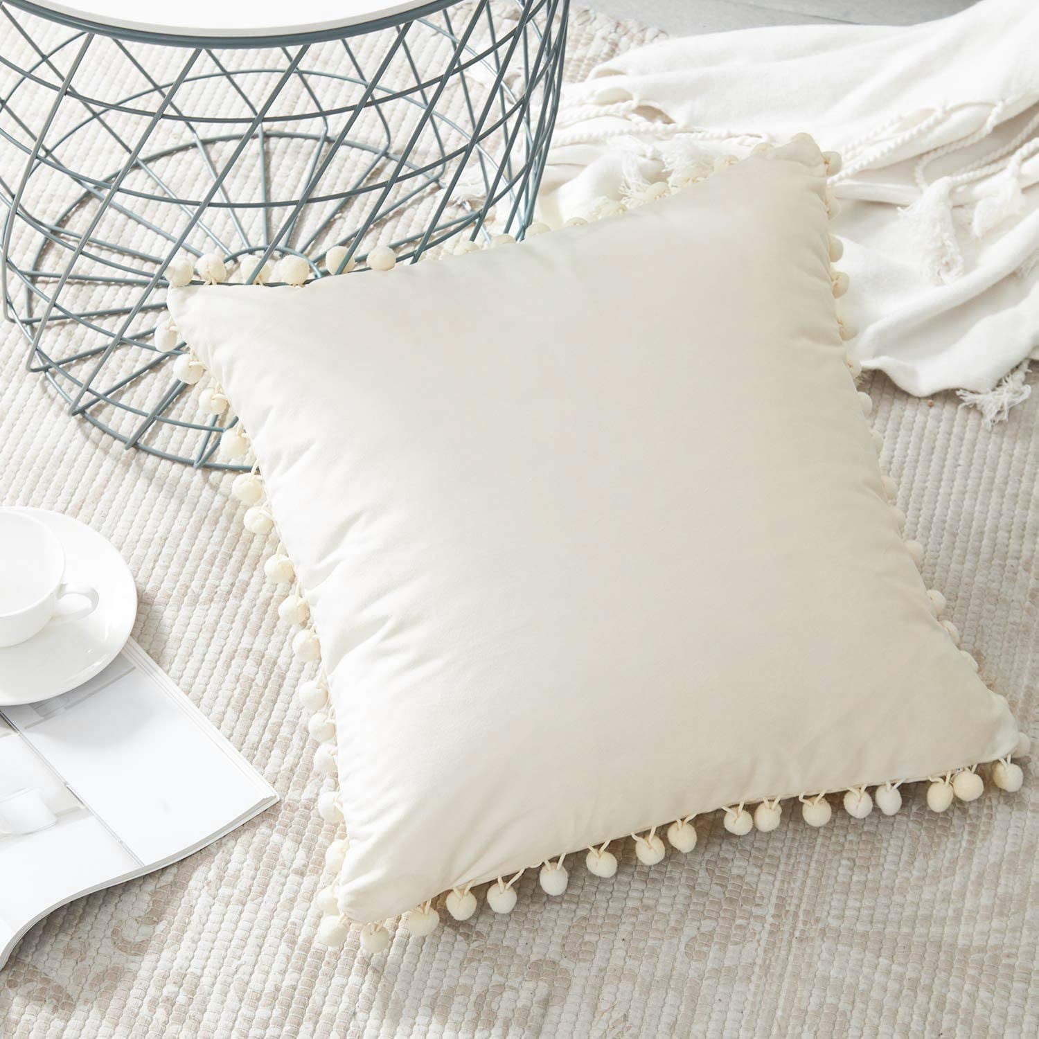 Set of 2 Velvet Pillows Plain Cushion Covers Decorative Cushion Cover Pillow Seat Cushion Decorative Cushion Couch Cushion for Sofa Bedroom