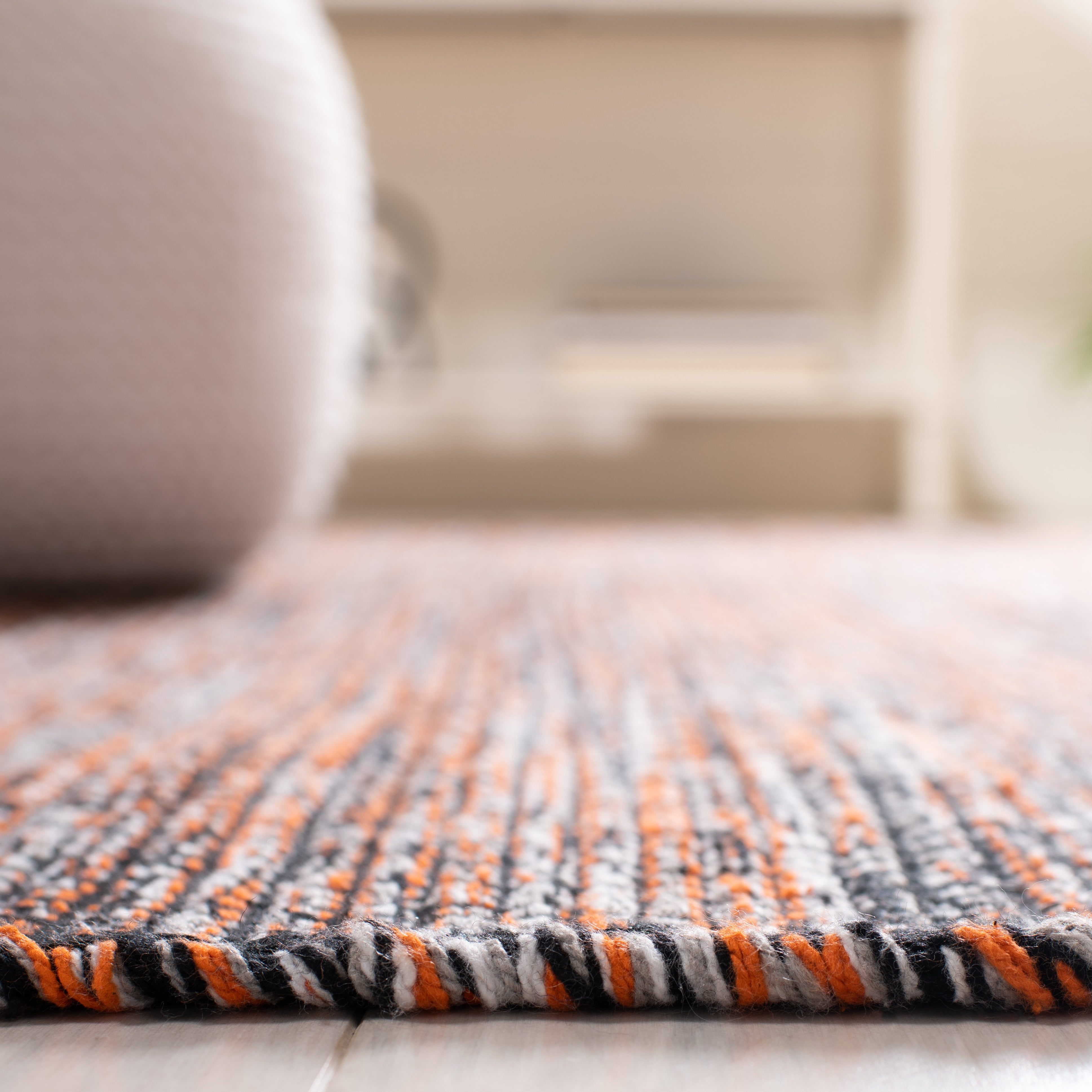 SAFAVIEH Montauk Kelsey Distressed Cotton Area Rug, Orange/Black, 8' x 10'