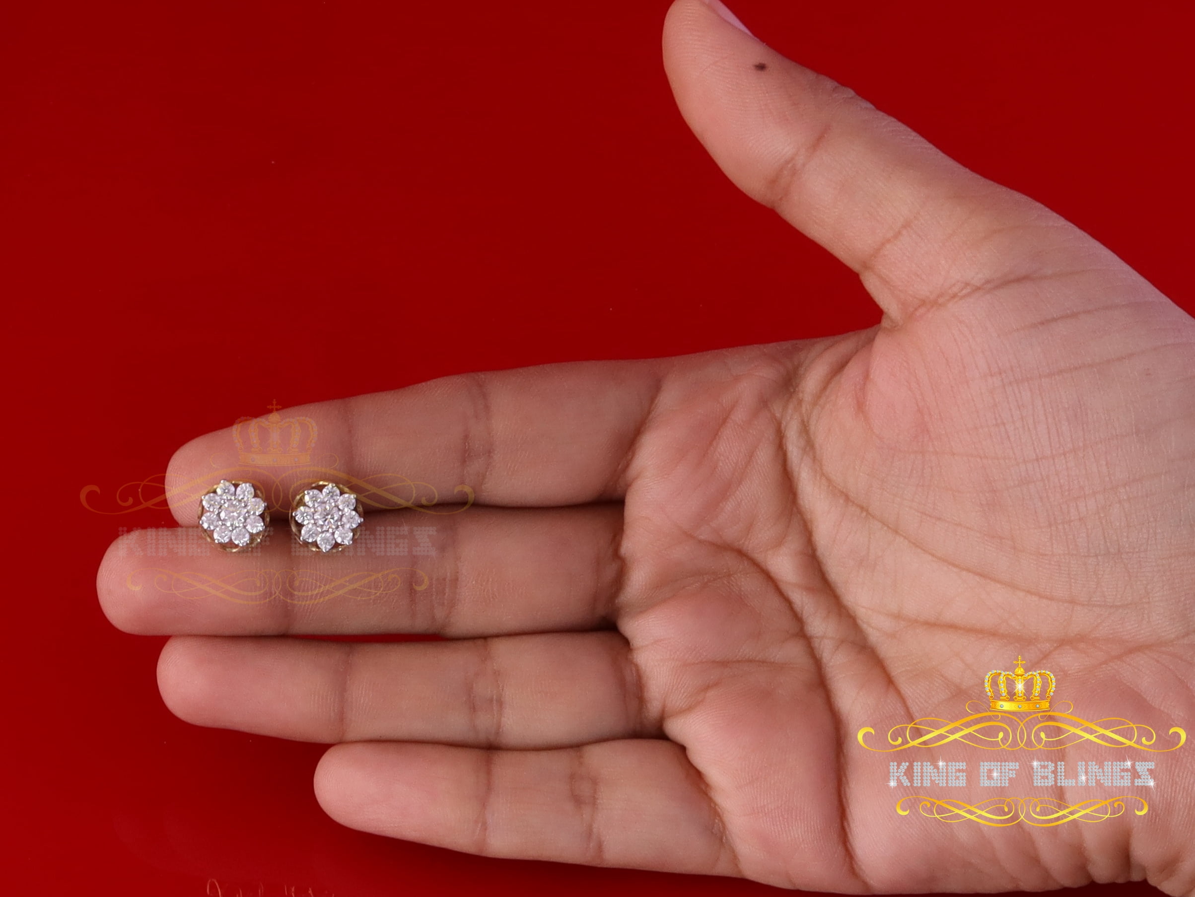 King of Bling's Men's/Womens 925 Silver Yellow 1.00ct VVS 'D' Moissanite Round Stud Earrings