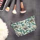thumbnail image 4 of LOOMILOO Neceser de Cosméticos para Mujer, Adorables y Espaciosas Bolsas de Maquillaje Bolsa de Aseo Resistente al Agua para Viajes Organizador de Accesorios Perezoso (Perezoso 51476), 4 of 5