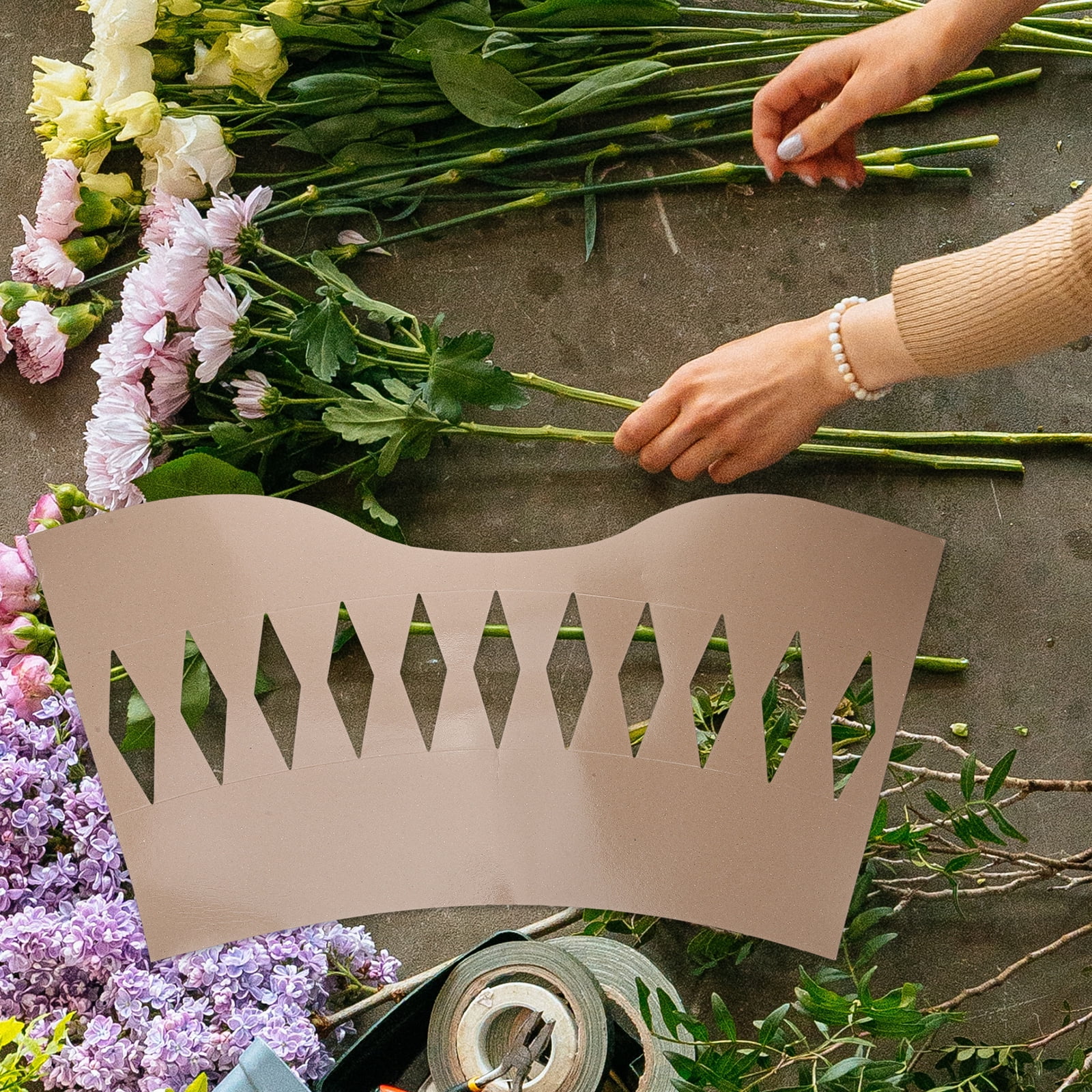 HOMEMAXS  10 Sheets Bouquet Base Floral Wrapping Helper Wedding Decorations Paper