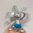 thumbnail image 3 of Nuevos adornos de muñeca conmemorativos originales del centenario de Oswald el Conejo de la Suerte de Disney, 3 of 4