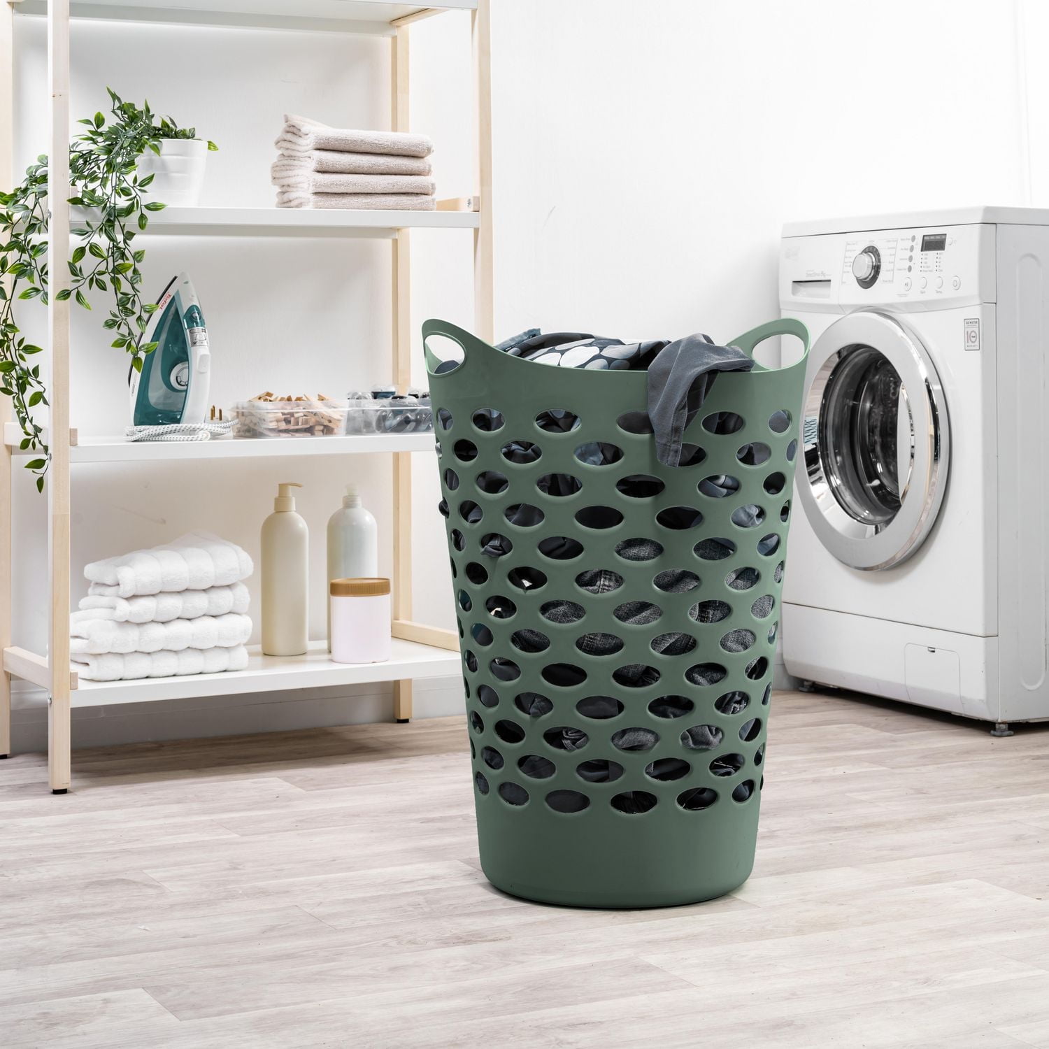 Mainstays 2 Brushel Flexible Round Hamper