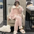 thumbnail image 2 of Pijama de terciopelo Coral para mujer, cárdigan de franela gruesa de gran tamaño, traje suelto para exteriores, ropa para el hogar, otoño e invierno, novedad de 2023, 2 of 5