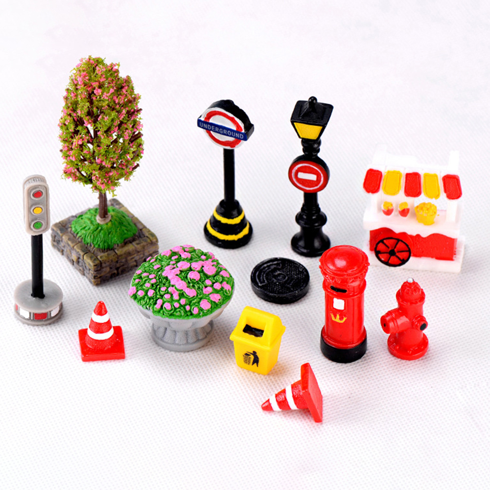 Farfi 5Pcs Miniature Indicating Street Sign Light Trash Bin Road Cone Ornament Decor