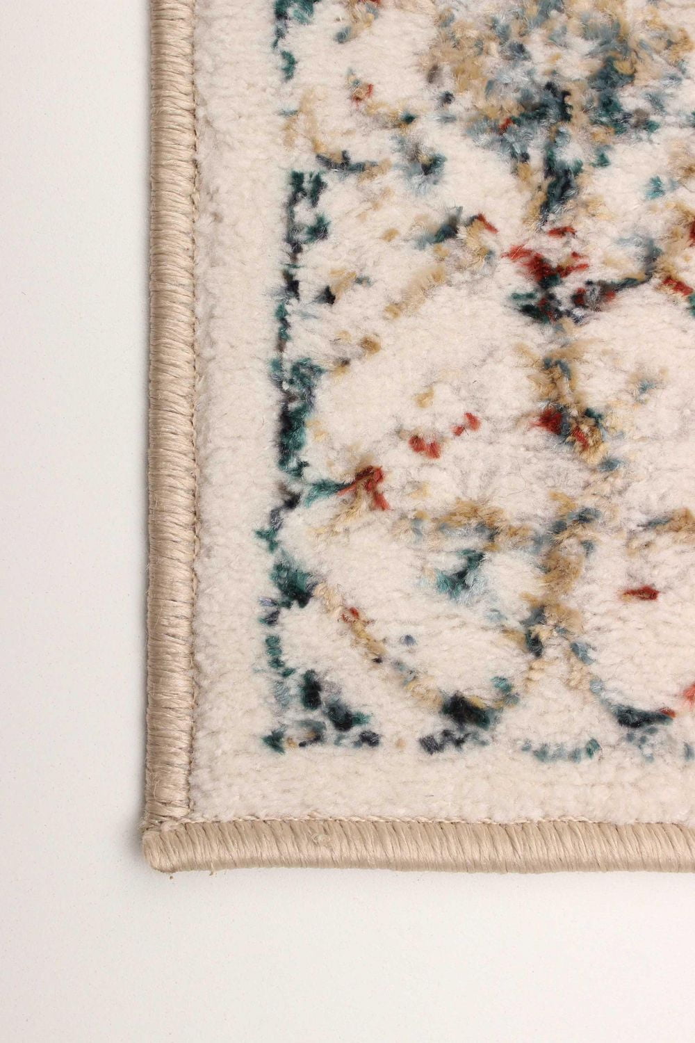 ECARPET Lauren Traditional Area Rug for living room, bedroom, dining room, entrance, hallway and more.