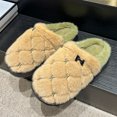 thumbnail image 3 of Zapatillas de algodón para mujer en otoño e invierno, posparto, interior del hogar, además de terciopelo para mantener el calor, antideslizantes y a la moda, zapatos peludos de suela gruesa., 3 of 5