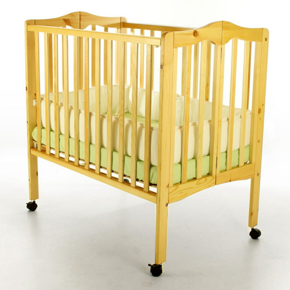 Dream On Me Lightweight 2in1 Folding Portable Mini Crib, Natural