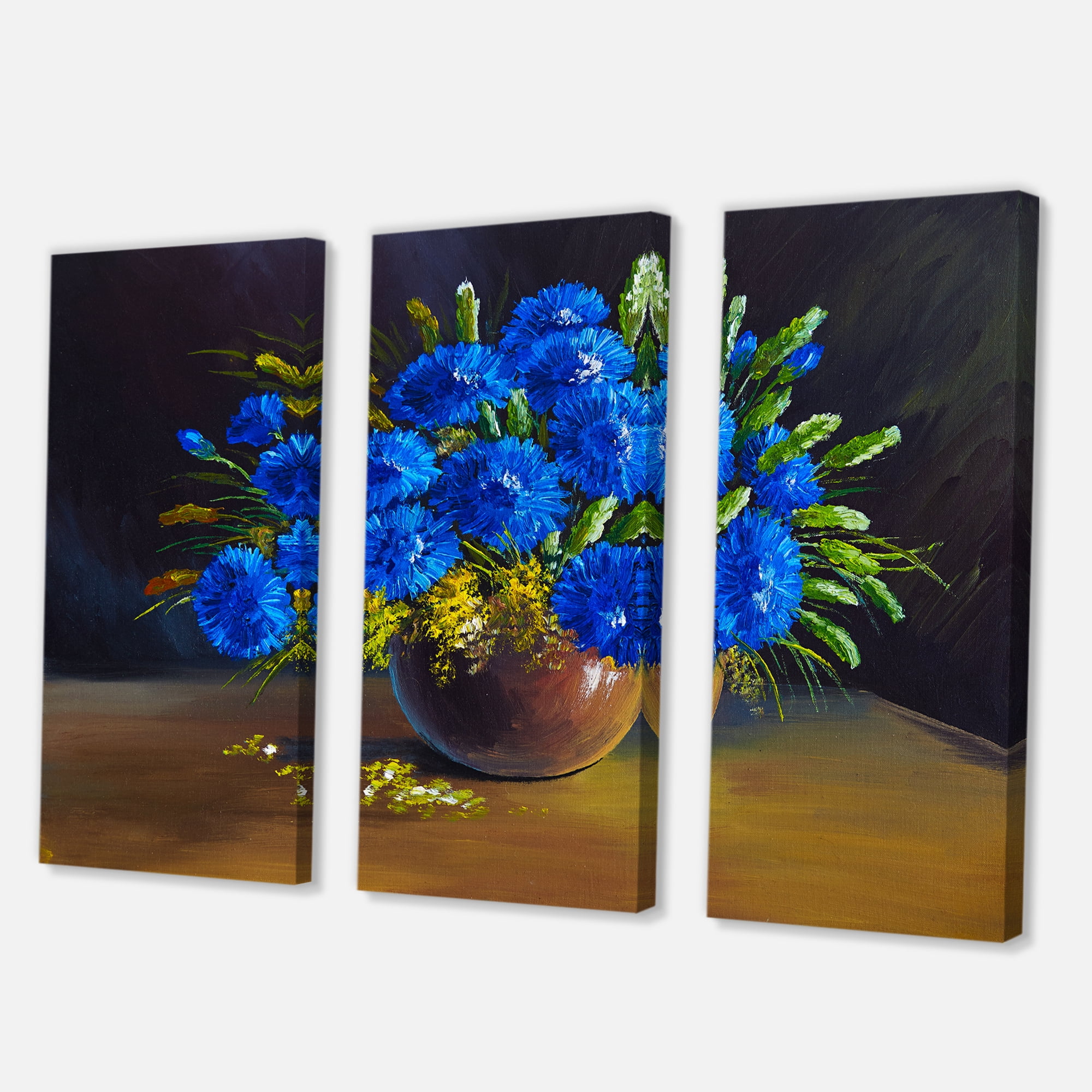 Designart ' Still Life A Bouquet Of Blue Wildflowers In Vase ' Traditional Canvas Wall Art Print