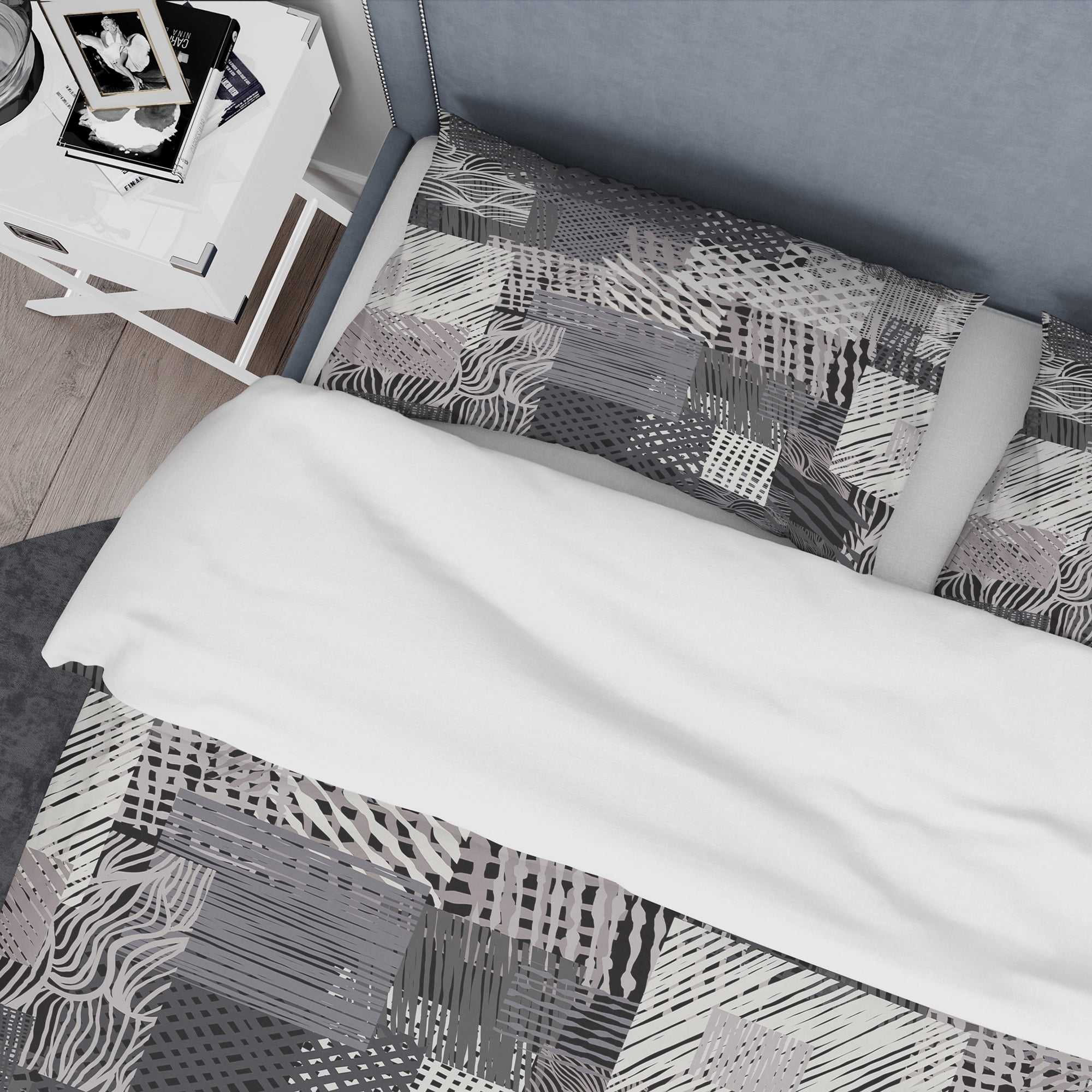 Designart 'Handdrawn vintage lines in shades of gray' Vintage Duvet Cover Set