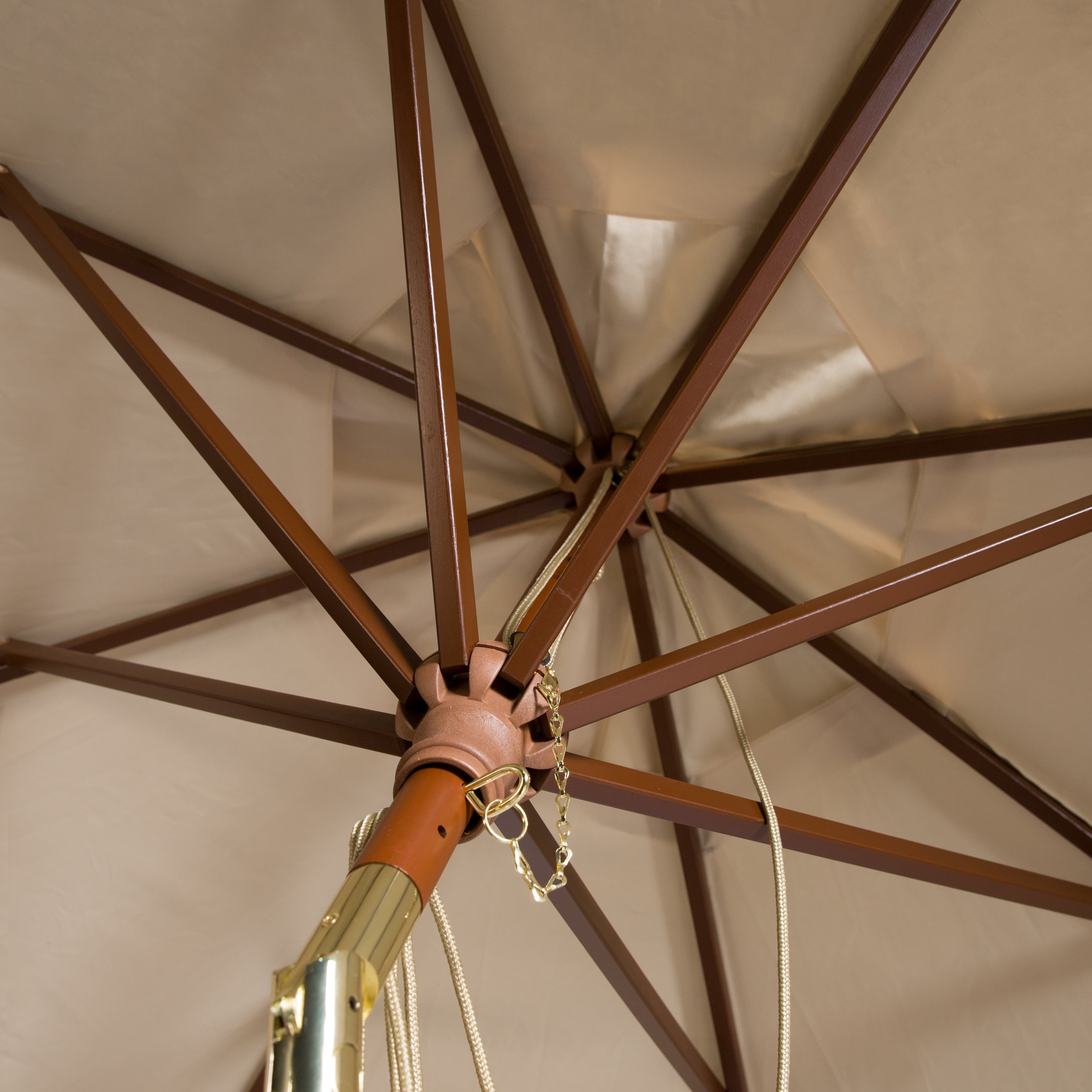 Safavieh Cannes 9' Market Push Wooden Patio Umbrella, Beige