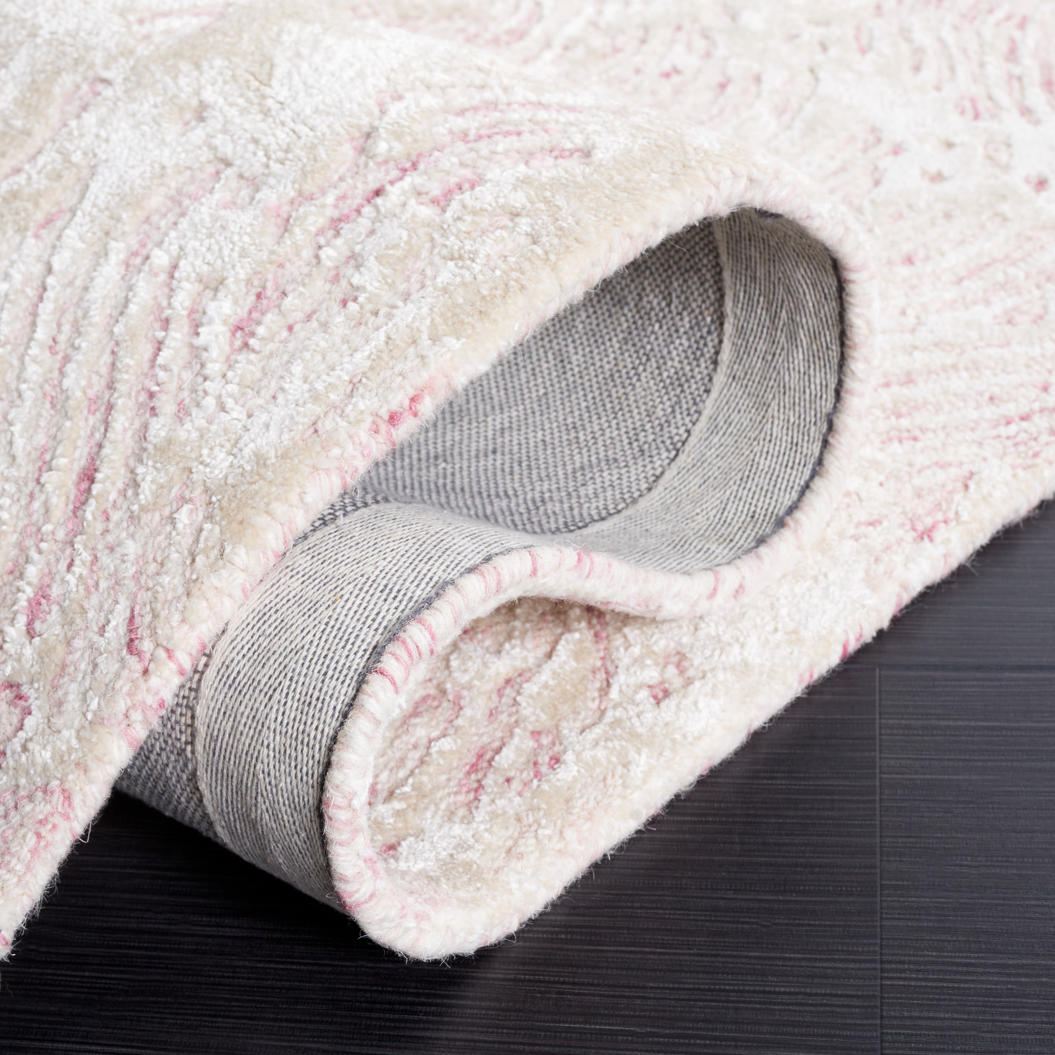 SAFAVIEH Glamour Tashi Abstract Area Rug, Pink/Ivory, 4' x 6'