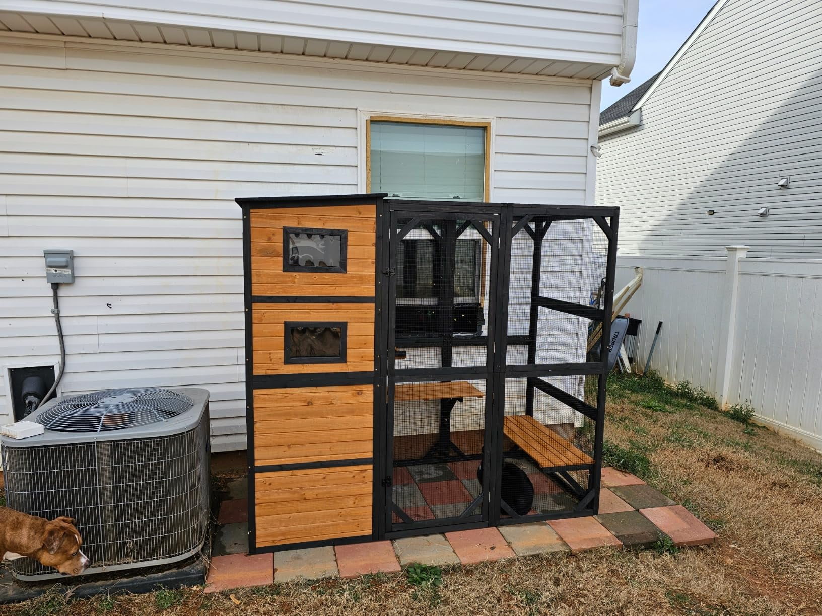 Catio Outdoor Cat Enclosure Large Cat Enclosure 4 Tiers Outdoor Cat House Connectable with Window,Brown,77" L