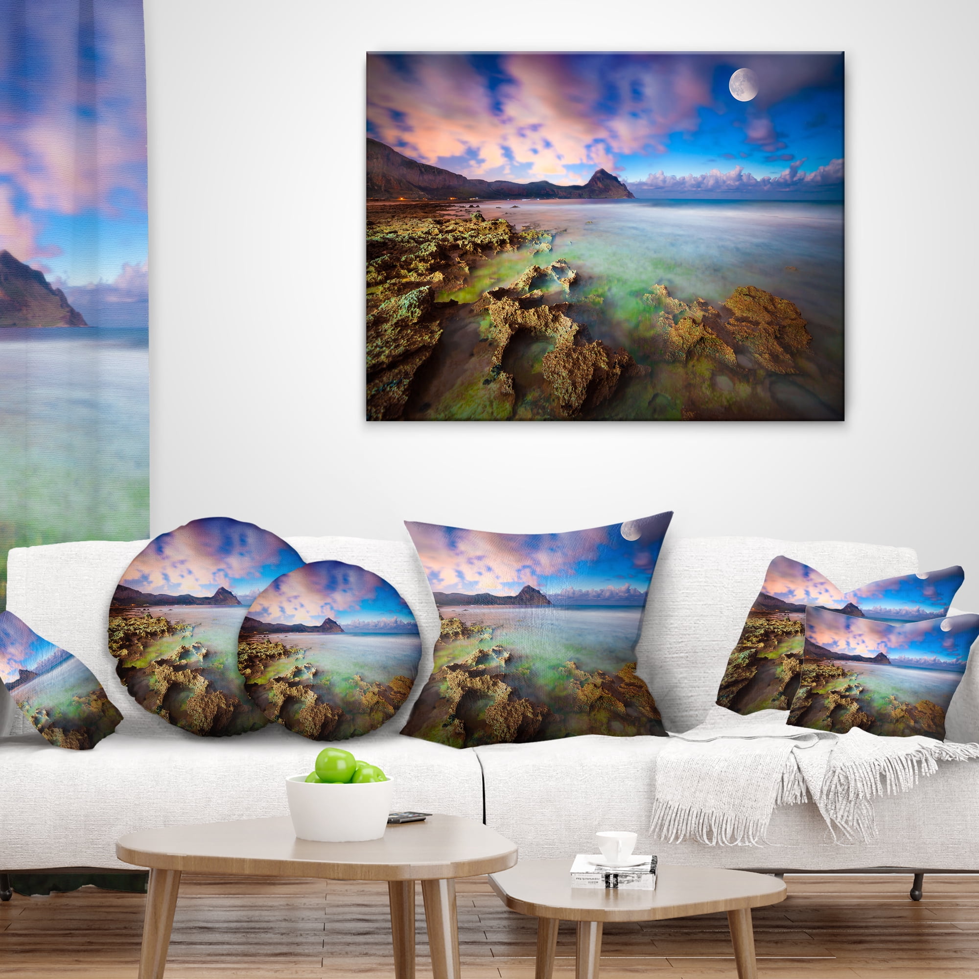 Designart Monte Cofano Reserve - Landscape Photography Throw Pillow - 18x18