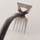 thumbnail image 4 of Extractor Deshierbe Removedor Raíces Césped Suelto Mano Ergonómico Manual Ligero 2 en 1 V Pala Jardín, 4 of 7