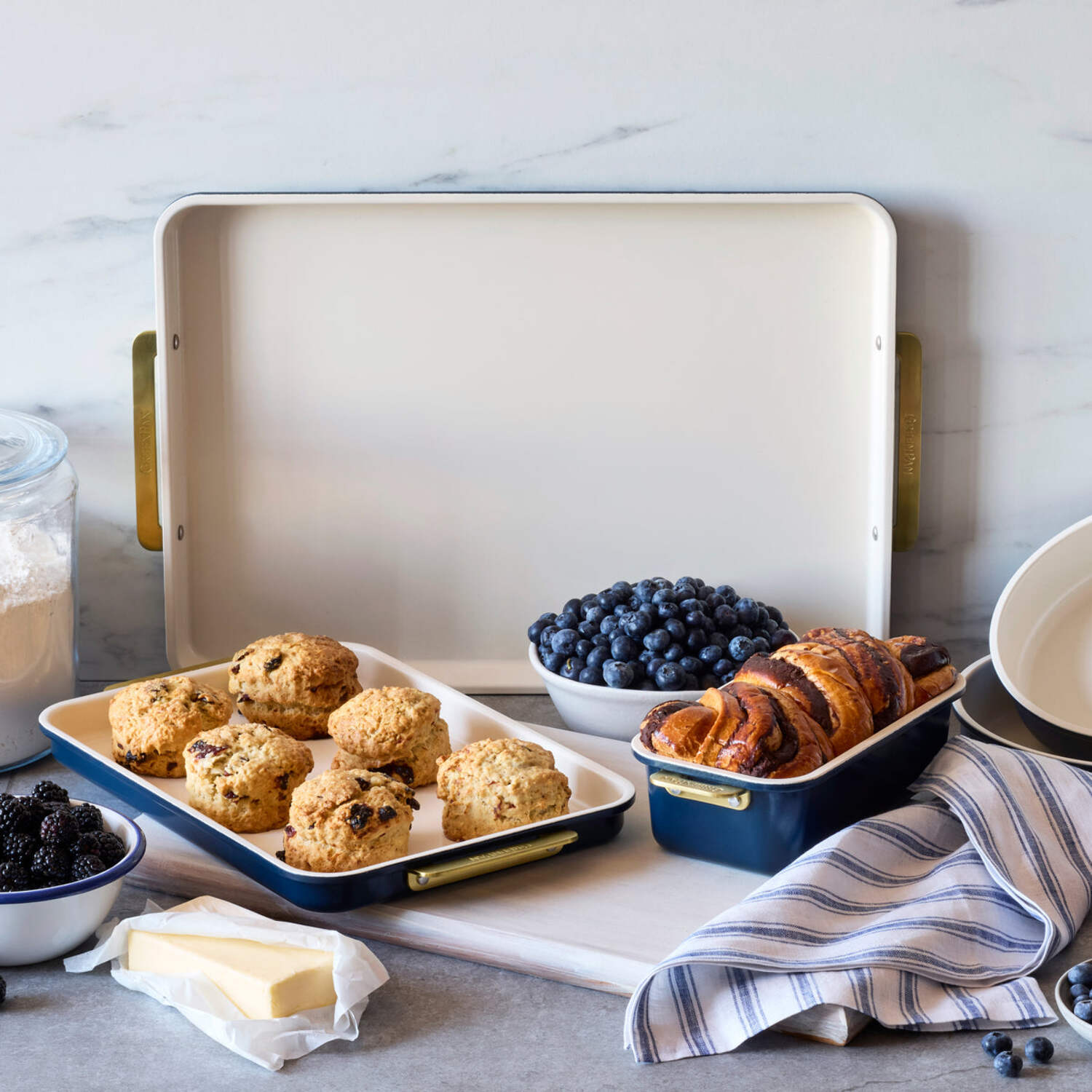 GreenPan Reserve 13" x 9" Quarter Sheet Baking Pan, Ceramic Nonstick Baking Pan, Oxford Blue